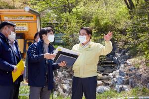 오세현 아산시장, 산림사업장 방문... 주요등산로 시설물 상태 점검 신속 정비 당부